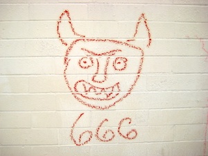 Occult vibrations  1600 block of Lamont Street, NW. By rockcreek, Flickr (CC BY-NC-SA 2.0)